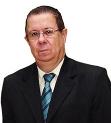 Dr. Wellington José Tristão